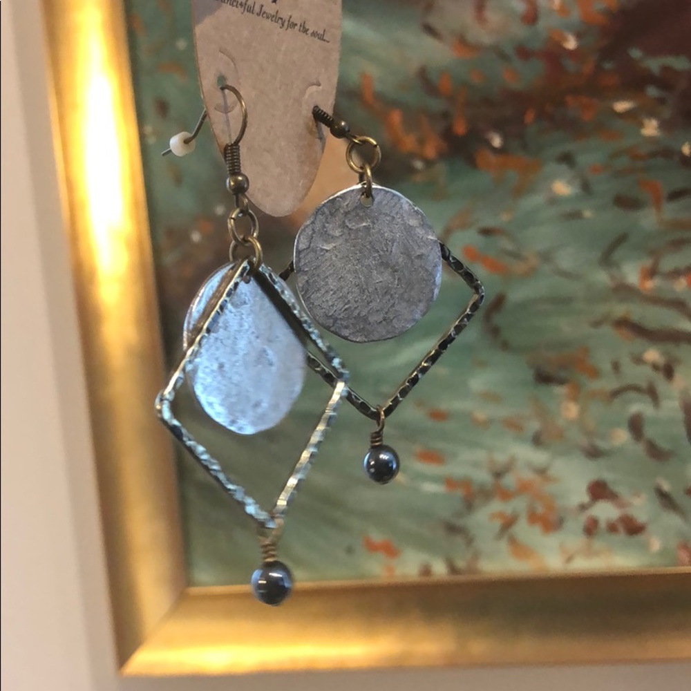 Earrings - Picture 2 of 2